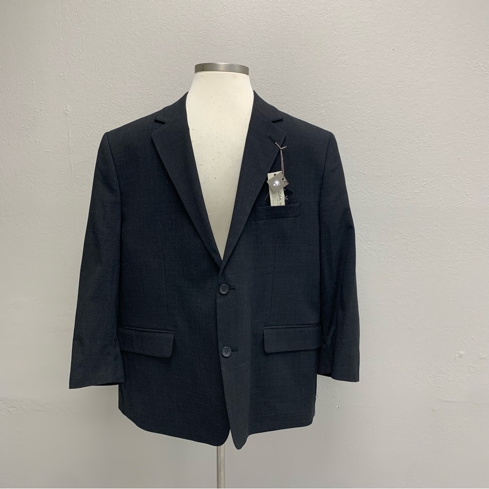 Men’s Oak Hill “Perfect Fit” 2 PC Suit in Charcoal Gray NEW WITH TAGS